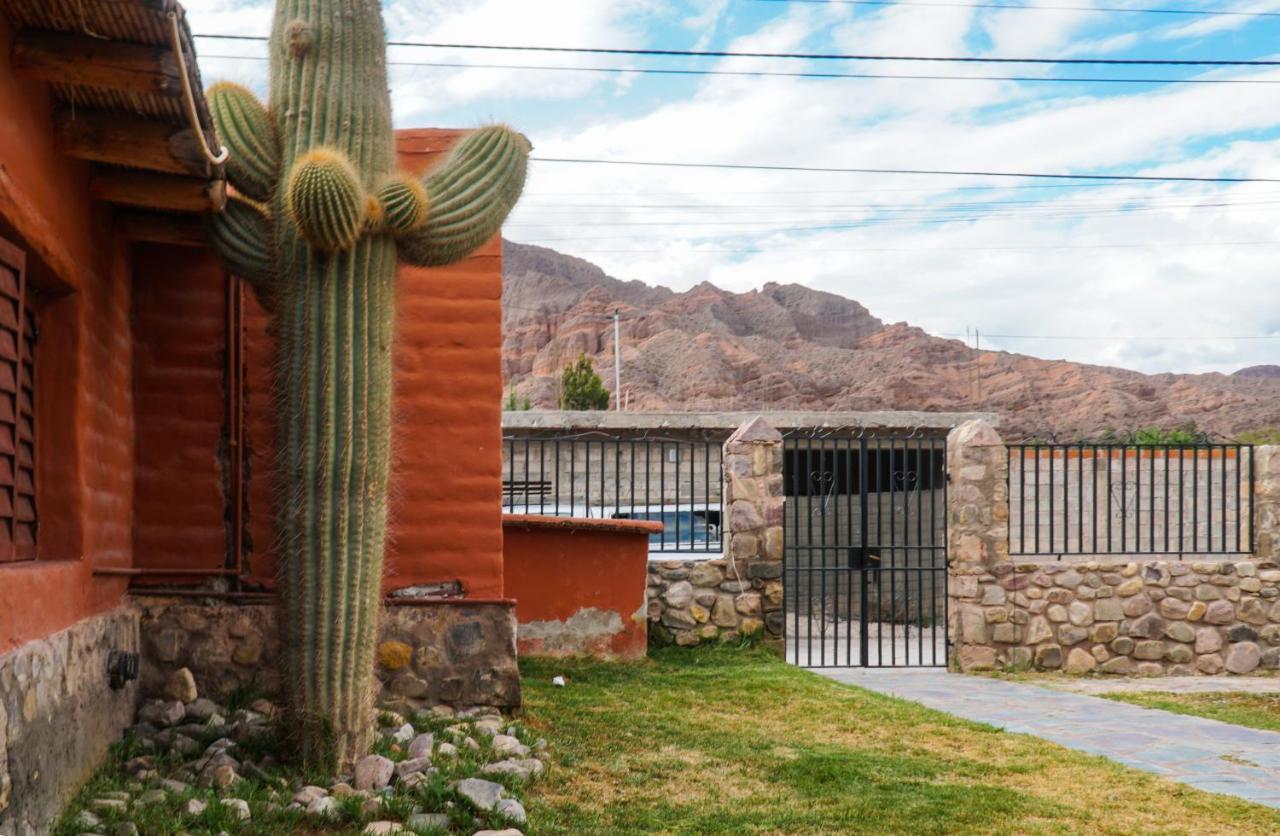 Tierra Andina Hostal Y Cabanas Tilcara Exterior photo