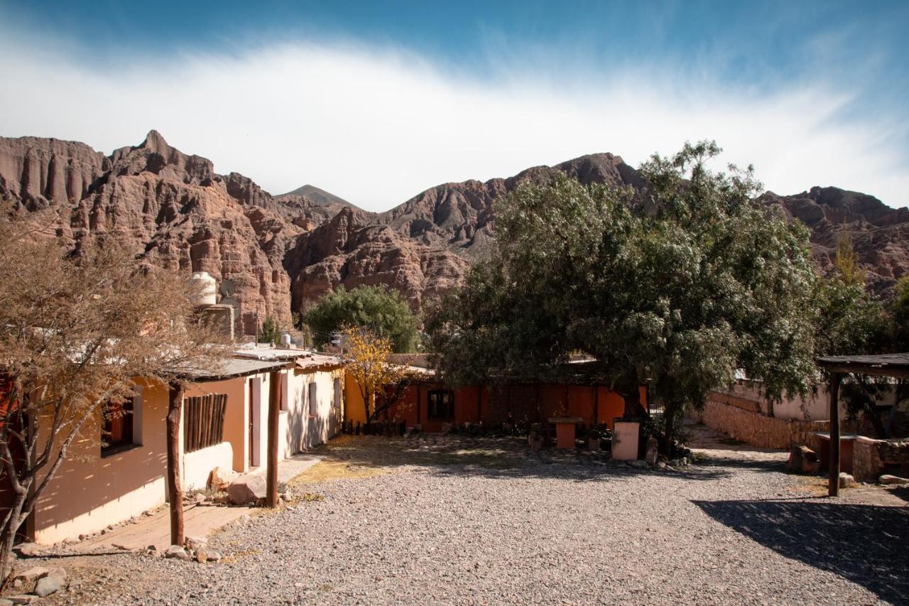 Tierra Andina Hostal Y Cabanas Tilcara Exterior photo
